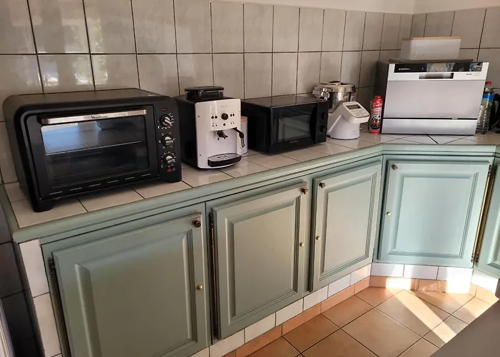 Maison Individuelle 90M2 Avec Veranda Et Piscine