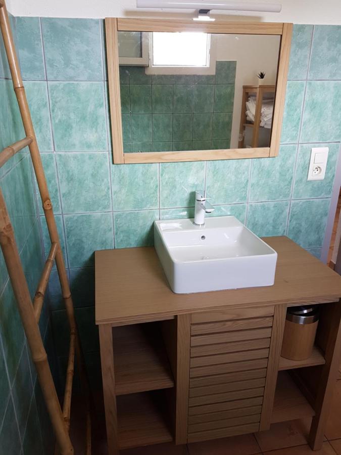 Maison Individuelle 90m2 Avec Veranda Et Piscine Holiday home *